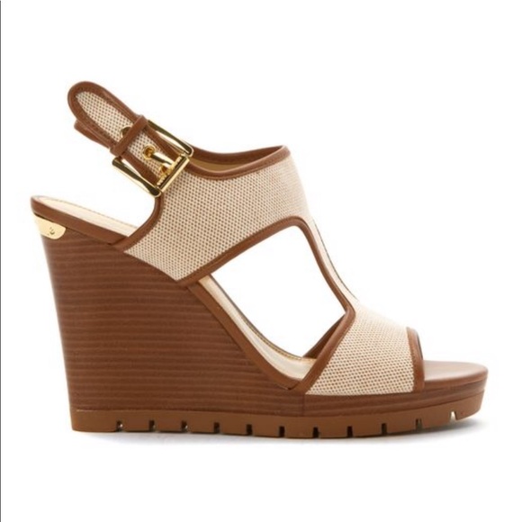 Michael Kors Gillian Wedge - Picture 2 of 7